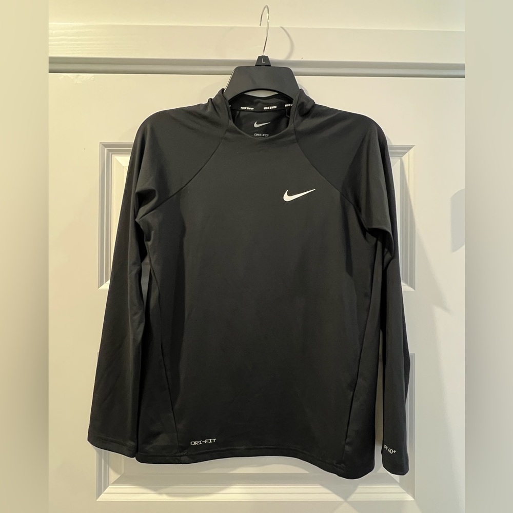 Nike Swim Women’s Black Dri-FIT Rash Guard UPF 40+ Size Small NWOT